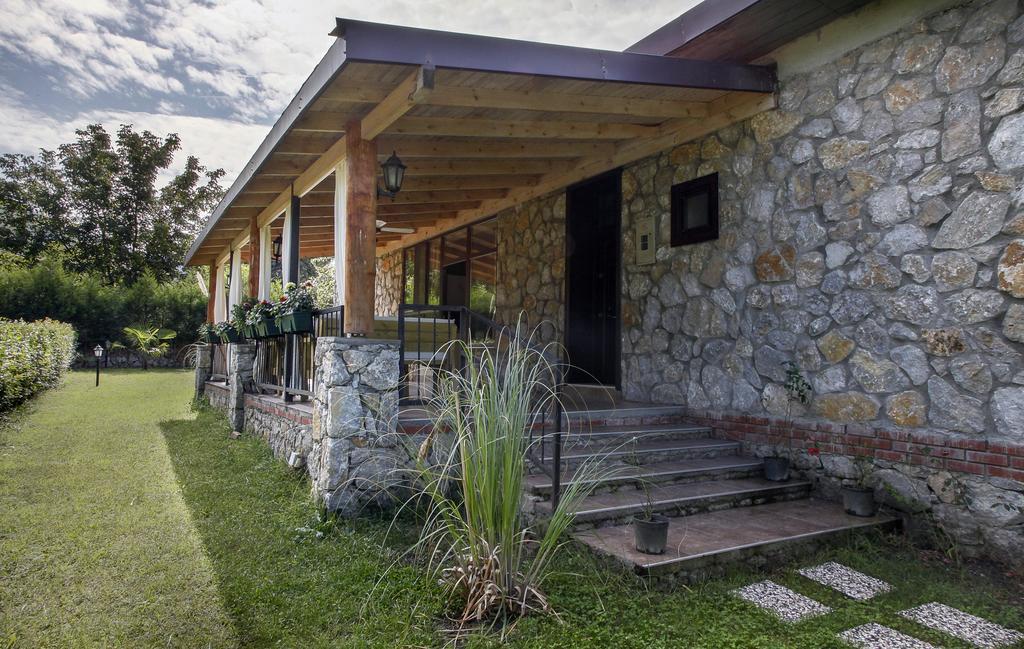 Sapanca Villa Pera Екстериор снимка